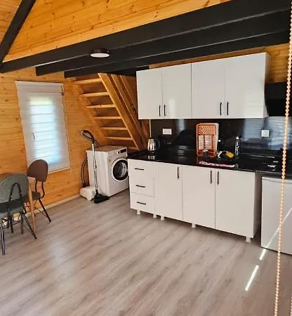 House Kayacik Vakantiehuis *